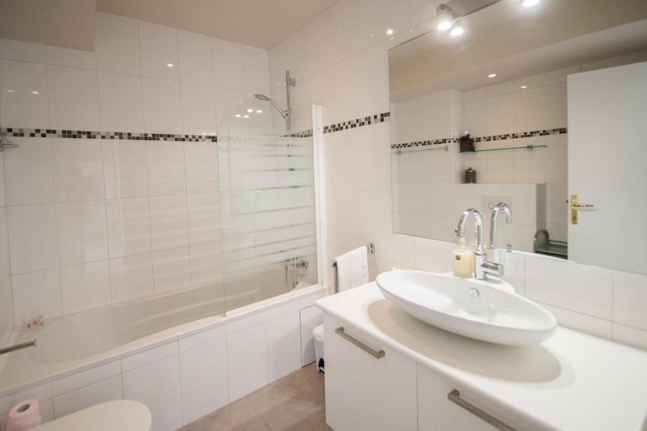 Appt A 150M De La Mer Appartement Nice Buitenkant foto