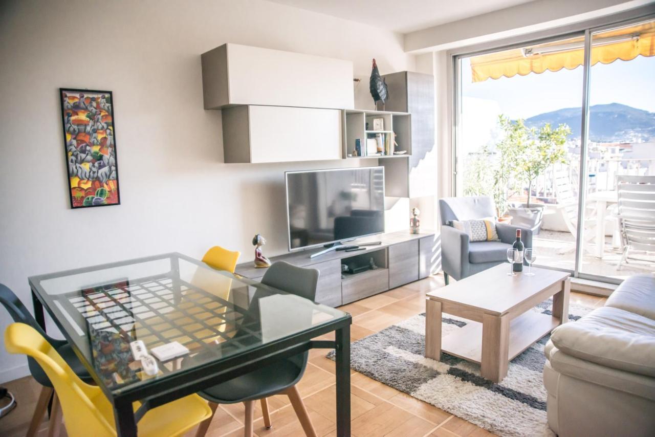 Appt A 150M De La Mer Appartement Nice Buitenkant foto